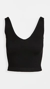 Sleeveless Scoopneck Ribbed Cropped Tank In Black