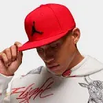 Jordan Brand Pro Jumpman Snapback Hat - Red