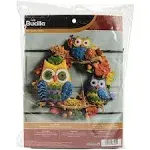 Bucilla Felt Wreath Applique Kit 17  Round Owl 86562