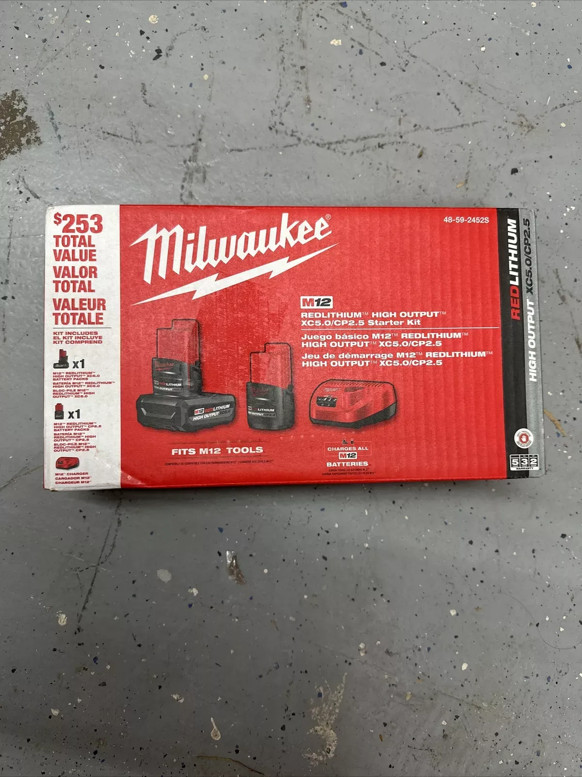 Milwaukee 48-59-2452S M12 Battery Pack and Charger Starter Kit