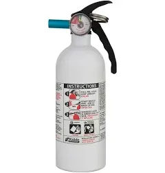 Kidde 466635MTL 2 lb BC Mariner 5 Extinguisher M5G w/ Metal Valve & Plastic Strap Bracket (Disposable)