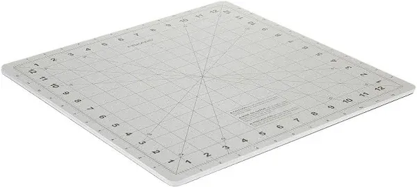 Fiskars 14x14 Inch Self Healing Rotating Cutting Mat