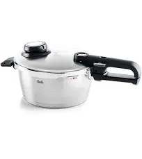 FISSLER pressure cooker VITAVIT PREMIUM version 2022 - 4.5 liters with insert