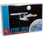 AMT Star Trek Classic U.S.S. Enterprise Model Kit