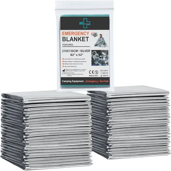 ITOPFOX Emergency Blanket Emergency Silver Foil Blanket Perfect for Outdoors, Hiking, Survival, Marathons or First Aid (12-Pack)