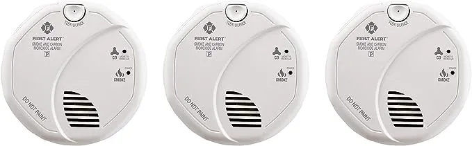 First Alert BRK SC7010B-3 Hardwired Smoke and Carbon Monoxide Detector 3-Pack