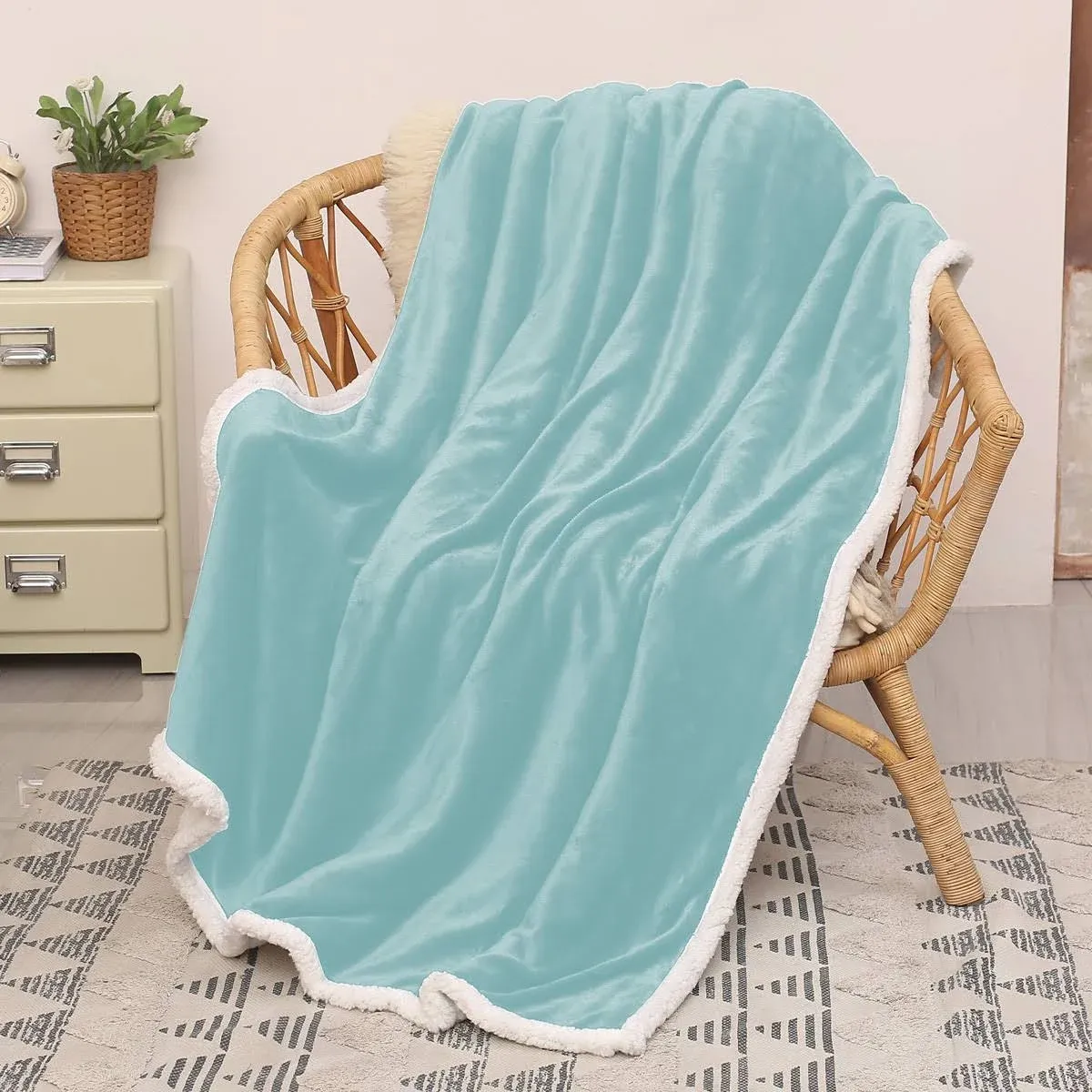 Catalonia Teal Fluffy Sherpa Throw Blanket, Super Soft Mink Plush Couch Blanket,