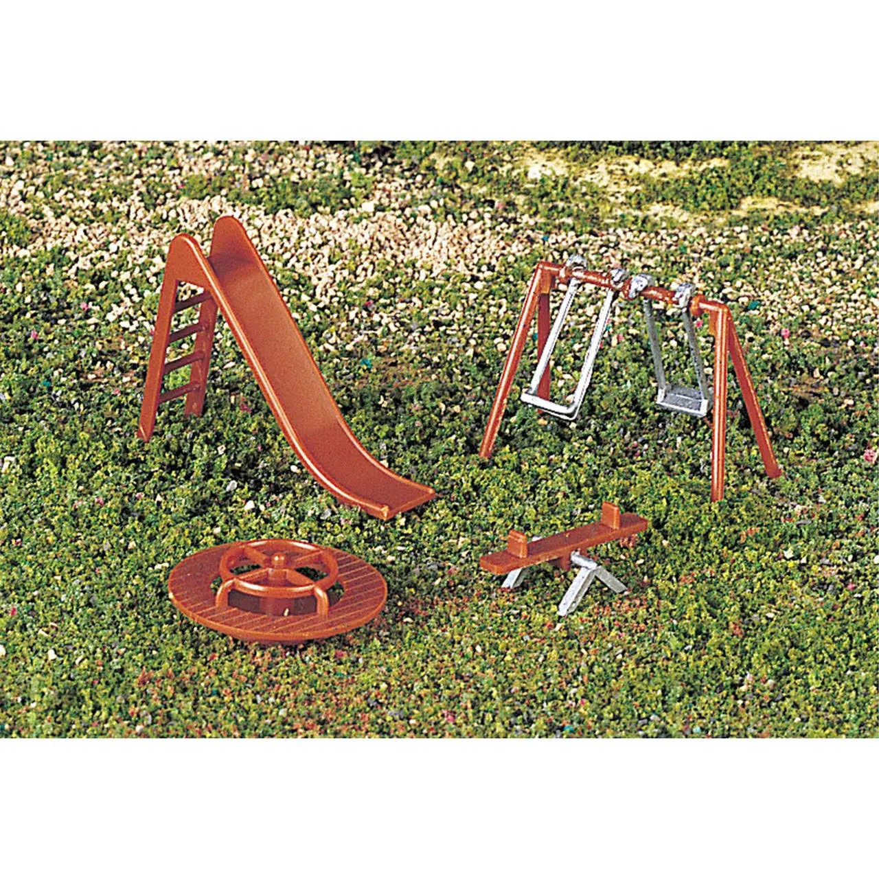 Bachmann 42214 Playground Equipment, HO