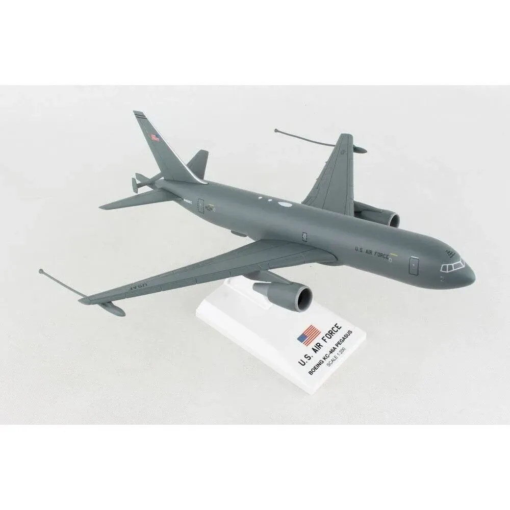 Skymarks KC-46A 1/200 Scale Model