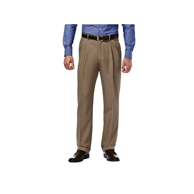 Haggar Men's Mynx Gabardine Pleat Front Classic Fit Dress Pant