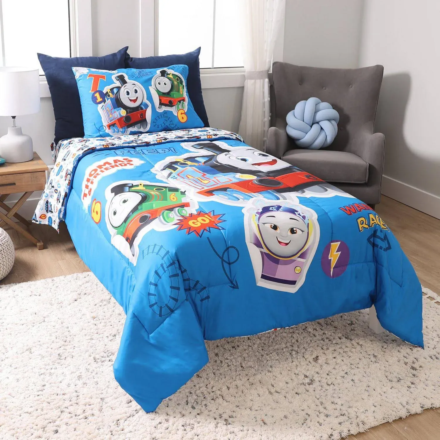 New Thomas The Tank Twin Sheet Set for Kid&#039;s with Reversible Comforter - 4 Pcs