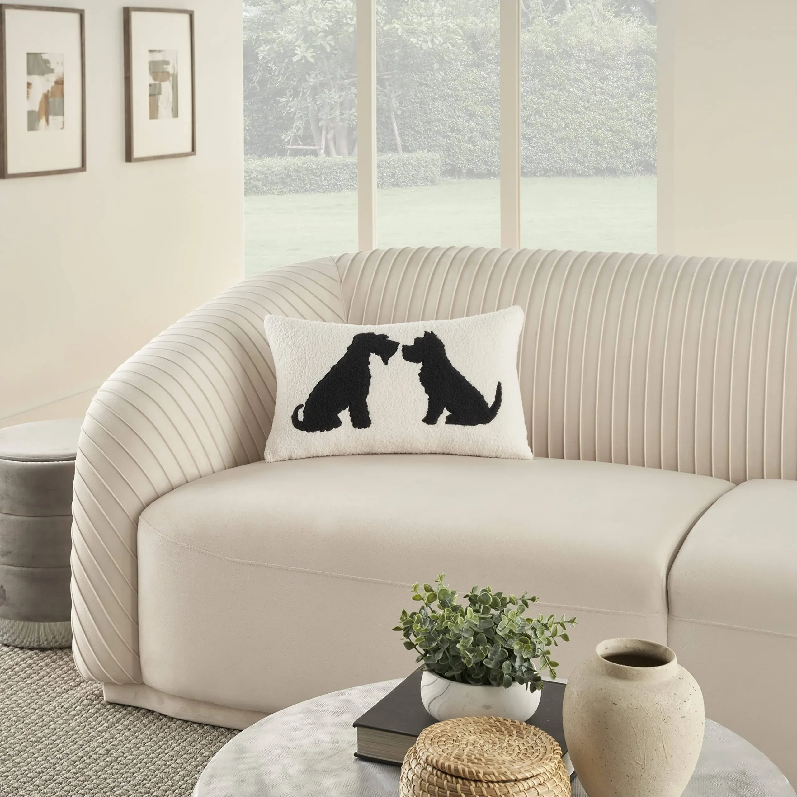 Mina Victory Pet Pillows & Access Sherpa Dog Silhouett Black Throw Pillows 12" x 21" - Nourison 798019013523