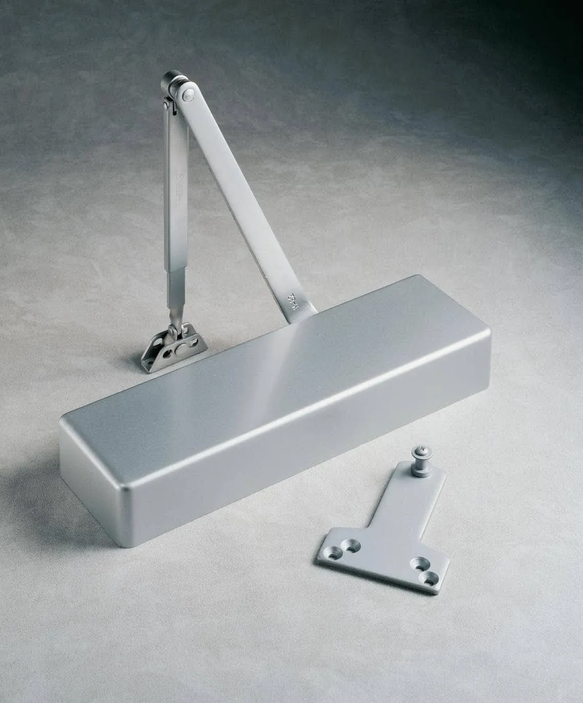 Norton 7500 689 Institutional Door Closer, Aluminum