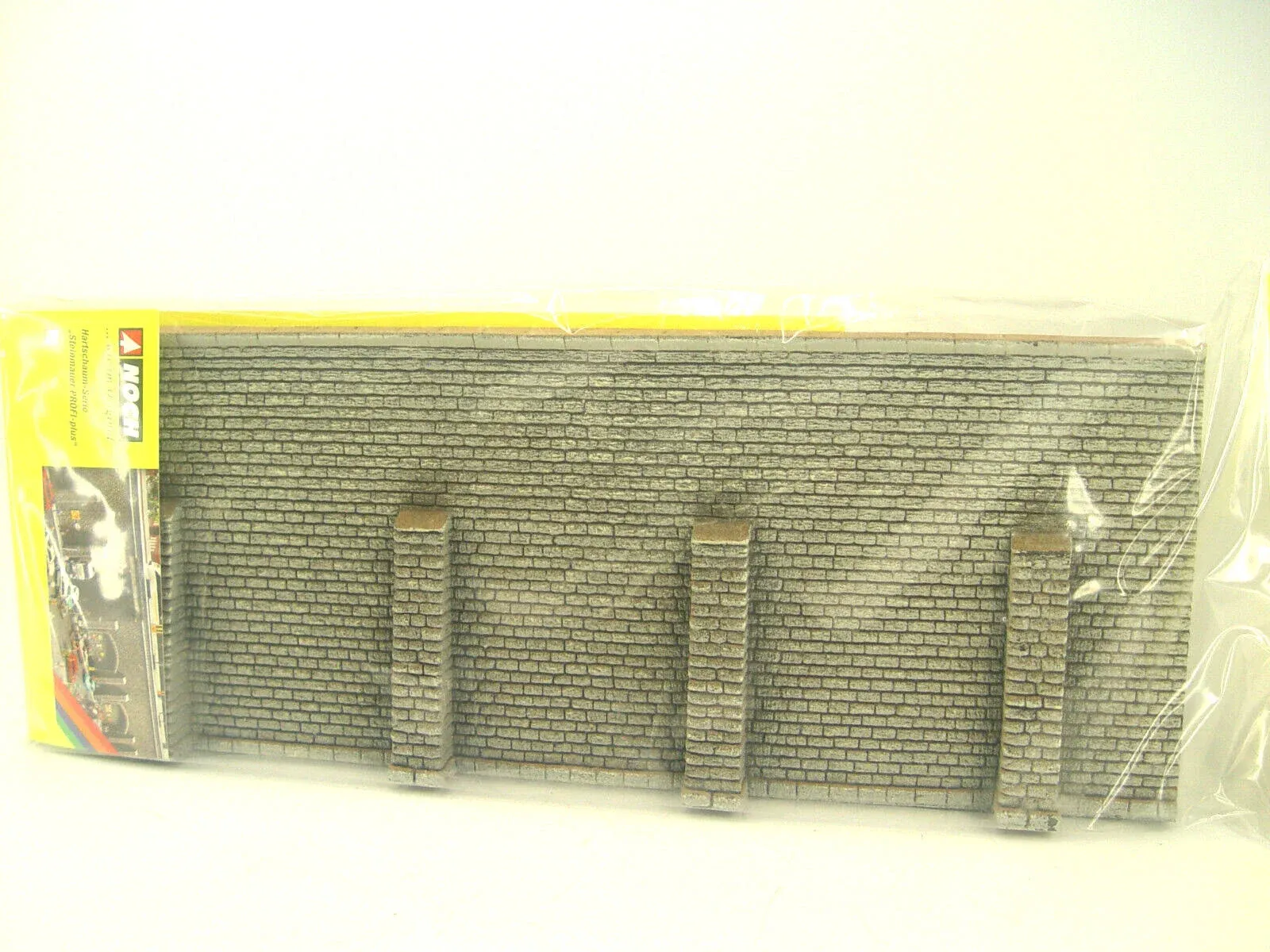 Noch 58250 HO Scale Quarry Stone Wall -- 9-1/2 x 5-1/4"  24 x 13cm