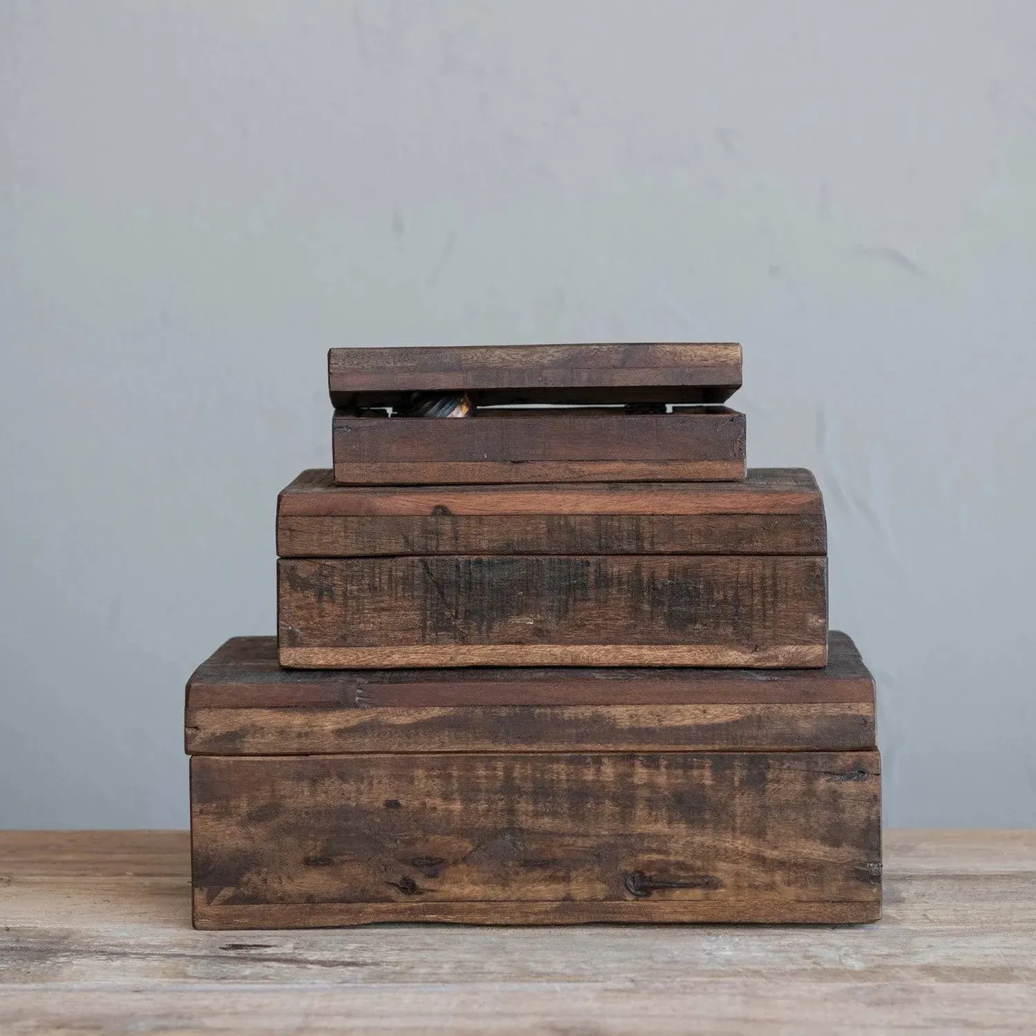 Creative Co-Op Reclaimed Vintage Wood, Set of 3 Sizes, Natural Box