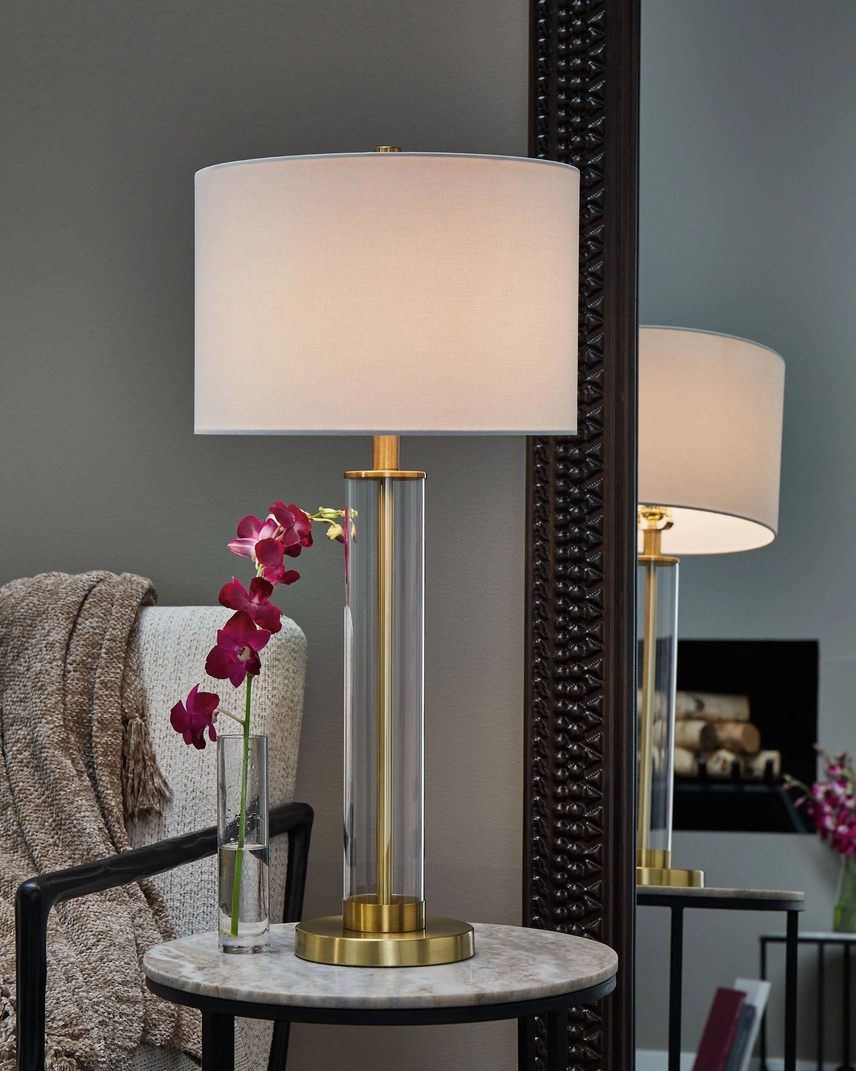 Signature Design by Ashley Orenman Table Lamp L431584